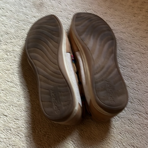 Great shape. Only worn a couple of times Sperry Angelfish boat shoe. - Picture 5 of 5